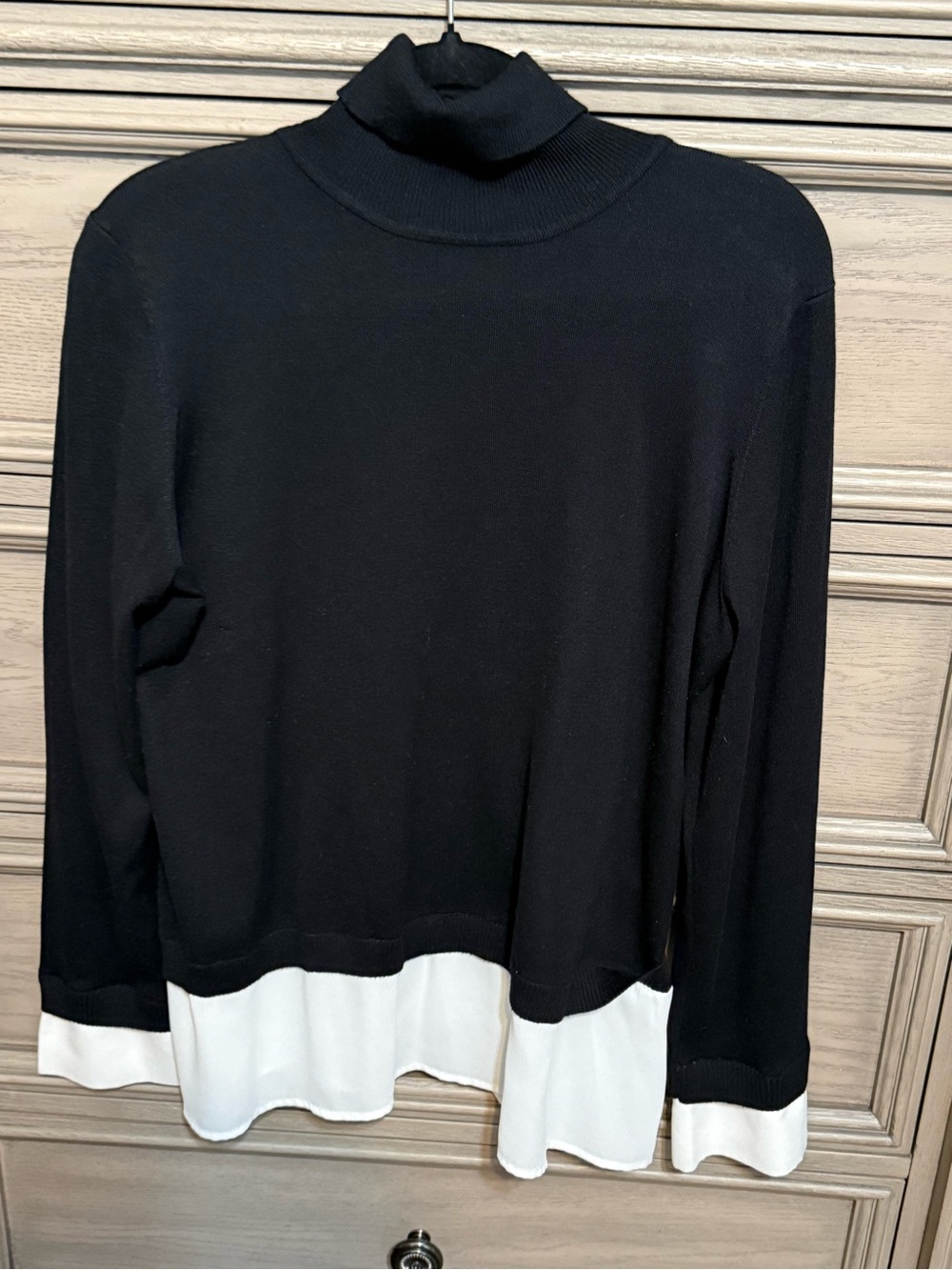 Adrianna Papell Black Turtleneck Sweater with White Contrast Hem